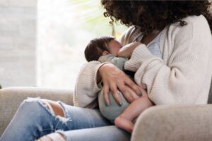Breastfeeding and its temporary impact on ovulation